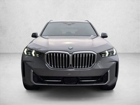 New 2026 BMW X5 xDrive40i w/ Premium Package image 5