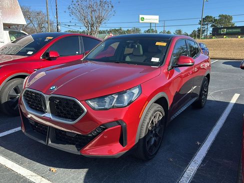 Used 2025 BMW X2 xDrive28i w/ Convenience Package image 10