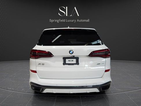 Used 2022 BMW X5 xDrive40i w/ Premium Essential Package AWD/4WD image 5