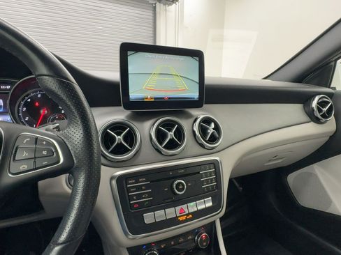 Used 2020 Mercedes-Benz GLA 250 image 23