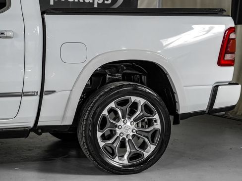 Used 2020 RAM 1500 Limited w/ Body Color Bumper Group AWD/4WD image 12