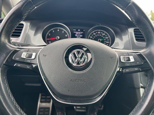 Used 2017 Volkswagen Golf Alltrack SE AWD/4WD image 18