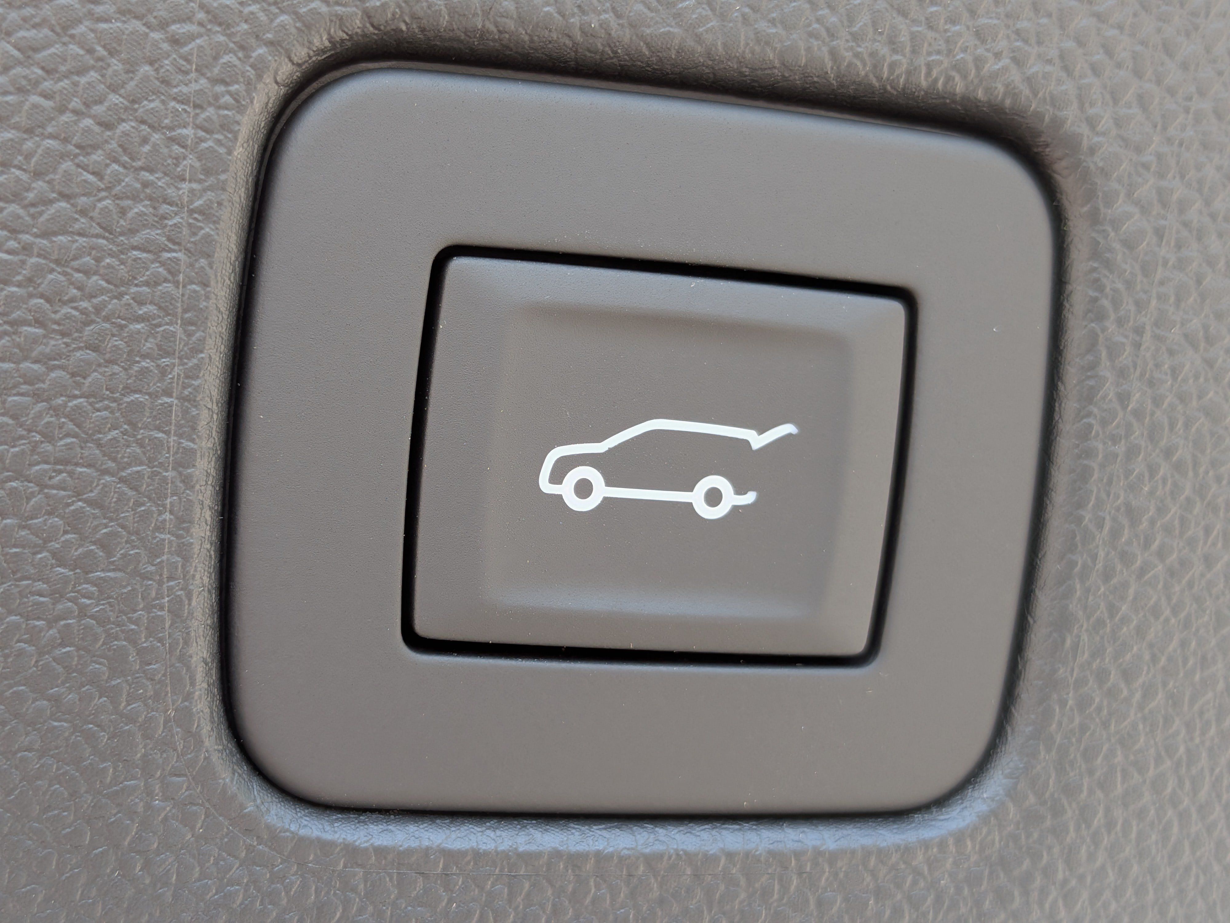 New 2026 Buick Envista Sport Touring w/ Convenience I Package FWD image 18