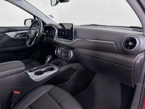 New 2025 Chevrolet Blazer LT w/ Midnight/Sport Edition image 30