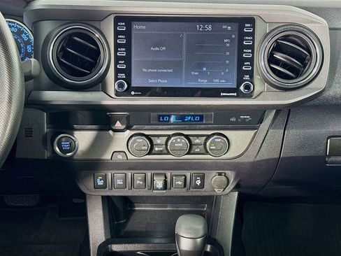 Used 2022 Toyota Tacoma TRD Off-Road w/ Technology Package image 36