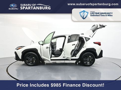 Used 2024 Subaru Crosstrek 2.0i w/ Crosstrek Mirror Package image 34