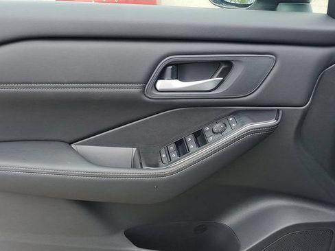 New 2026 Nissan Rogue Dark Armor AWD/4WD image 25
