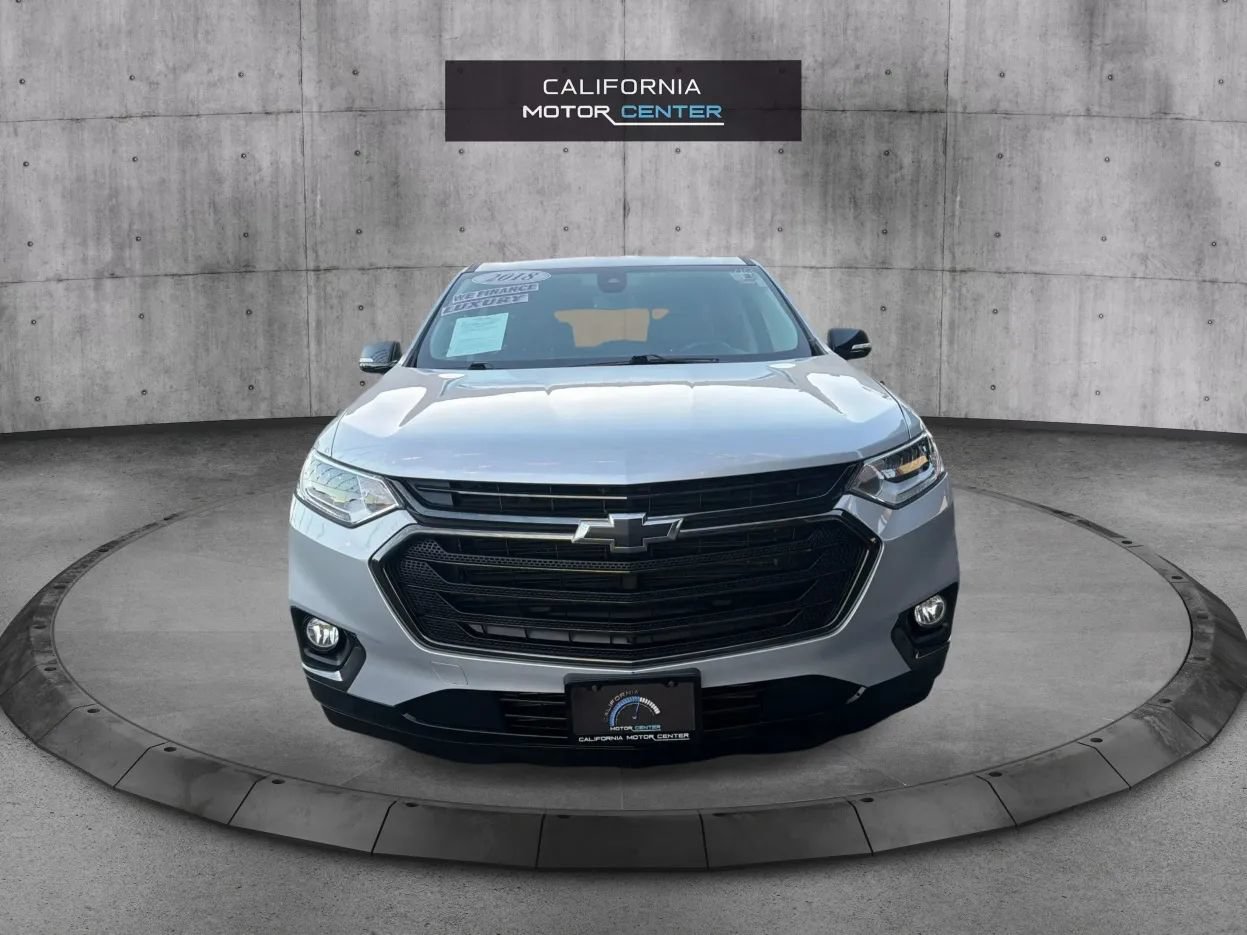 Used 2018 Chevrolet Traverse Premier w/ Redline Edition FWD image 2