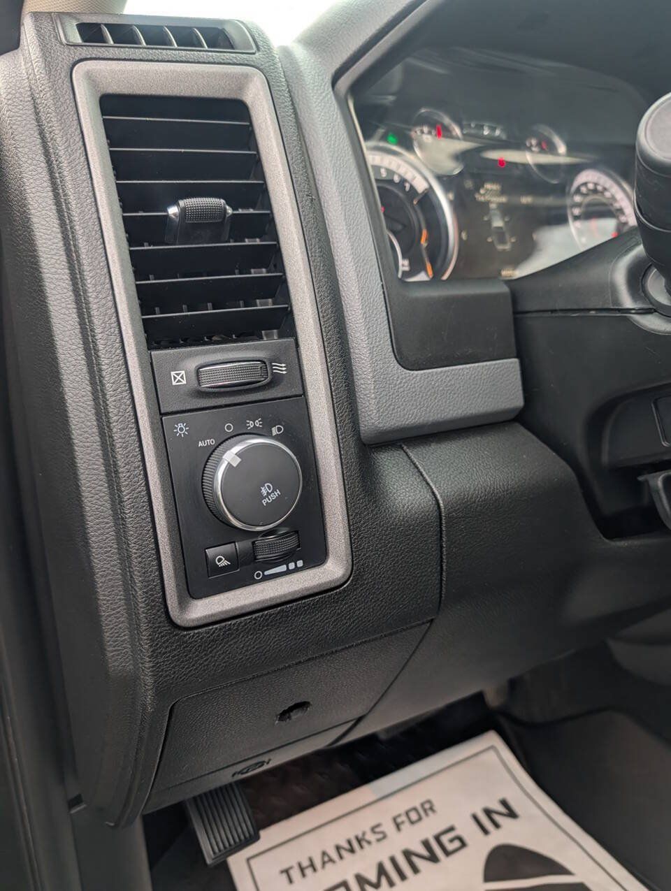 Used 2019 RAM 1500 Express w/ Wheel & Sound Group AWD/4WD image 10