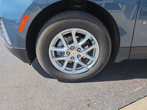 Certified 2024 Chevrolet Equinox LT image 29