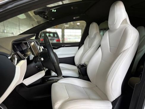 Used 2017 Tesla Model X 100D image 19