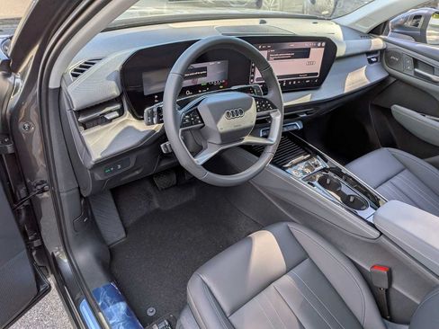 New 2026 Audi Q3 quattro 2.0T AWD/4WD image 8