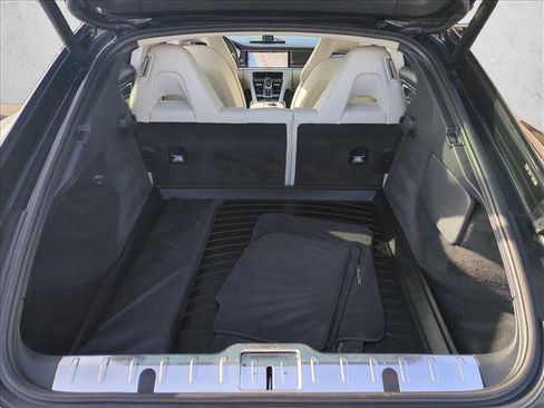 Used 2017 Porsche Panamera Turbo image 19