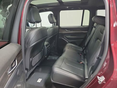 New 2026 Jeep Grand Cherokee Limited w/ Limited Altitude Package image 10