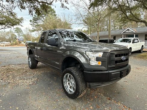 Used 2017 Ford F150 XL image 7