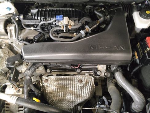 Used 2020 Nissan Rogue SL w/ Premium Package image 30