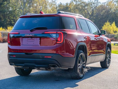 Used 2023 GMC Acadia SLE w/ Driver Convenience Package image 7