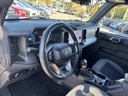 Used 2025 Ford Bronco Big Bend image 12