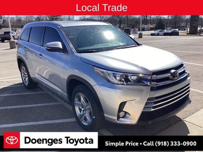 Used 2017 Toyota Highlander Limited
