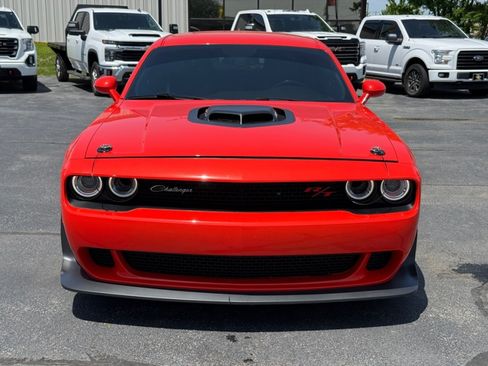 Used 2022 Dodge Challenger R/T Scat Pack RWD image 3