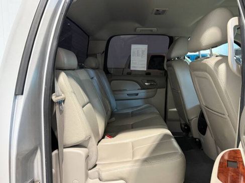 Used 2011 Chevrolet Silverado 2500 LTZ w/ LTZ Plus Package AWD/4WD image 34
