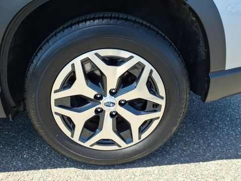 Certified 2024 Subaru Forester Premium AWD/4WD image 19