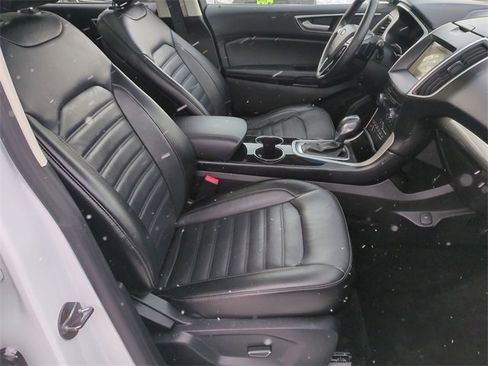 Used 2016 Ford Edge SEL w/ Canadian Touring Package image 29
