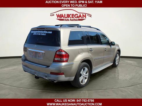 Used 2008 Mercedes-Benz GL 450 4MATIC image 3