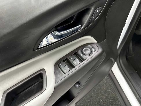 Used 2022 Chevrolet Equinox LT image 15