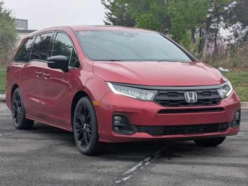 Used 2025 Honda Odyssey Sport-L image 5