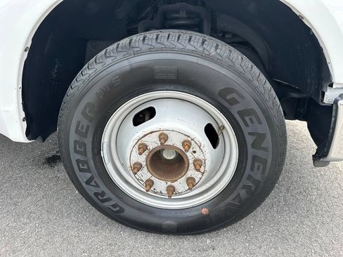 Used 2008 Ford F350 XL RWD image 17