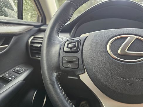 Used 2016 Lexus NX 200t 200t image 31