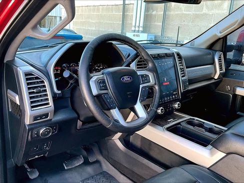 Used 2017 Ford F250 Lariat w/ Lariat Ultimate Package image 17