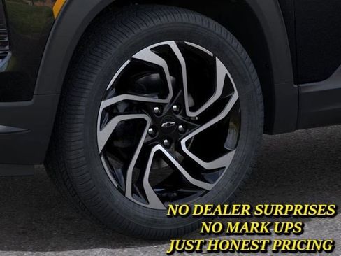 New 2026 Chevrolet TrailBlazer RS w/ Driver Confidence Package FWD image 9