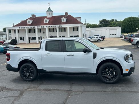 New 2026 Ford Maverick Lariat w/ Black Appearance Package AWD/4WD image 3