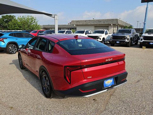 Used 2025 Kia K4 FWD image 6