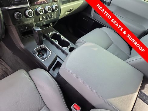Used 2018 Toyota Sequoia Limited w/ Safety & Convenience Package image 25