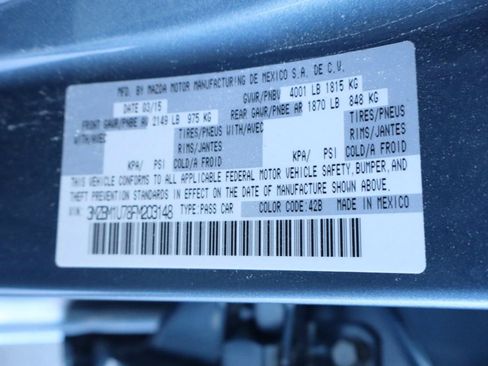 Used 2015 MAZDA MAZDA3 i Sport FWD image 39