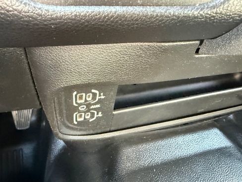 Used 2022 RAM 3500 Tradesman w/ Chrome Appearance Group image 31