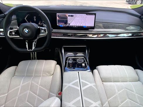 Certified 2023 BMW 760i xDrive 760i xDrive image 15