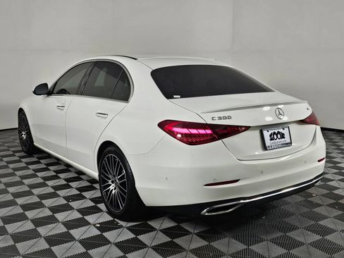 Used 2025 Mercedes-Benz C 300 4MATIC Sedan image 5