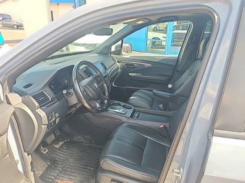 Used 2022 Honda Passport TrailSport image 13