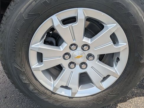 Used 2022 Chevrolet Colorado LT w/ Fleet Safety Package RWD image 23