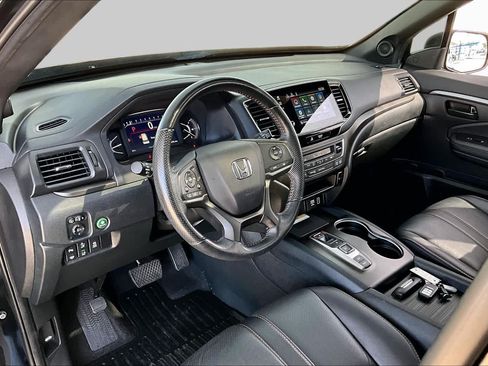 Certified 2023 Honda Passport TrailSport image 18