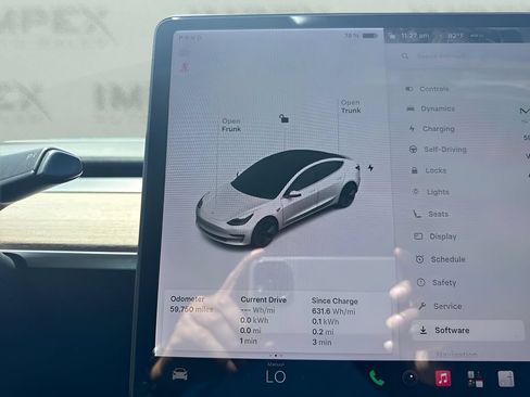 Used 2020 Tesla Model 3 Standard Range Plus RWD image 17