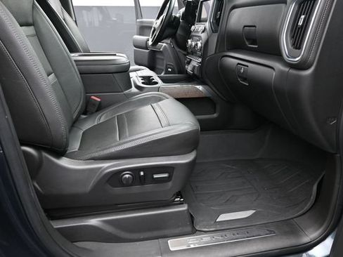 Used 2020 GMC Sierra 3500 Denali w/ Denali Ultimate Package AWD/4WD image 14