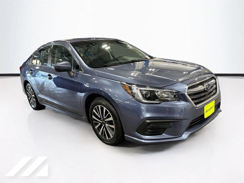 Used 2018 Subaru Legacy 2.5i Premium w/ Popular Package #1 AWD/4WD image 3