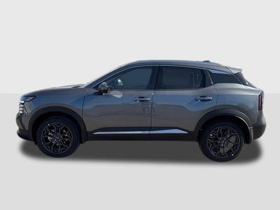 New 2025 Nissan Kicks SR