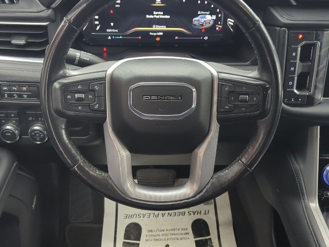 Used 2023 GMC Yukon XL Denali AWD/4WD image 8