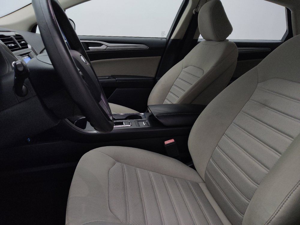 Used 2020 Ford Fusion S FWD image 17